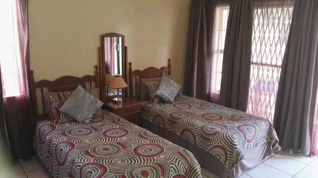 Ezulwini Guest House Extérieur photo