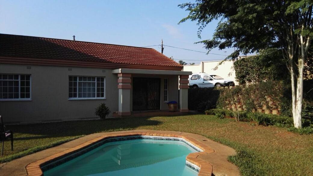 Ezulwini Guest House Extérieur photo